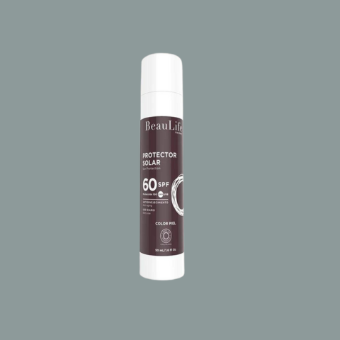 PROTECTOR SOLAR BL para Hombres - Protección 100 UVB - UVA, Resistente al Agua y al sudor, Color piel sin efecto mimo y sin efecto grasa.